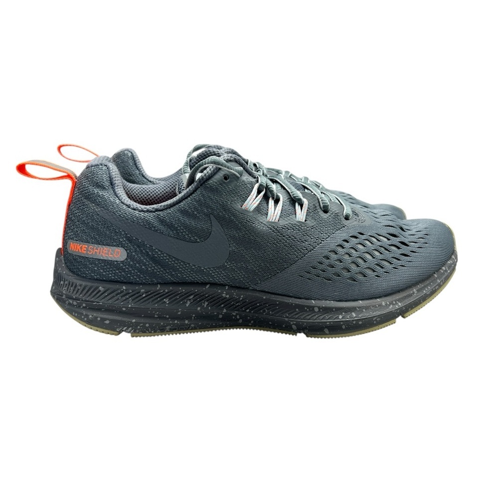 Nike Zoom Winflo 4 Shield running shoes